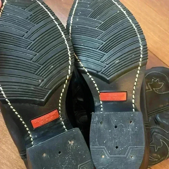 SHEPLERS LEATHER COWBOY BOOT-9D
Excellent condition - Picture 11 of 12